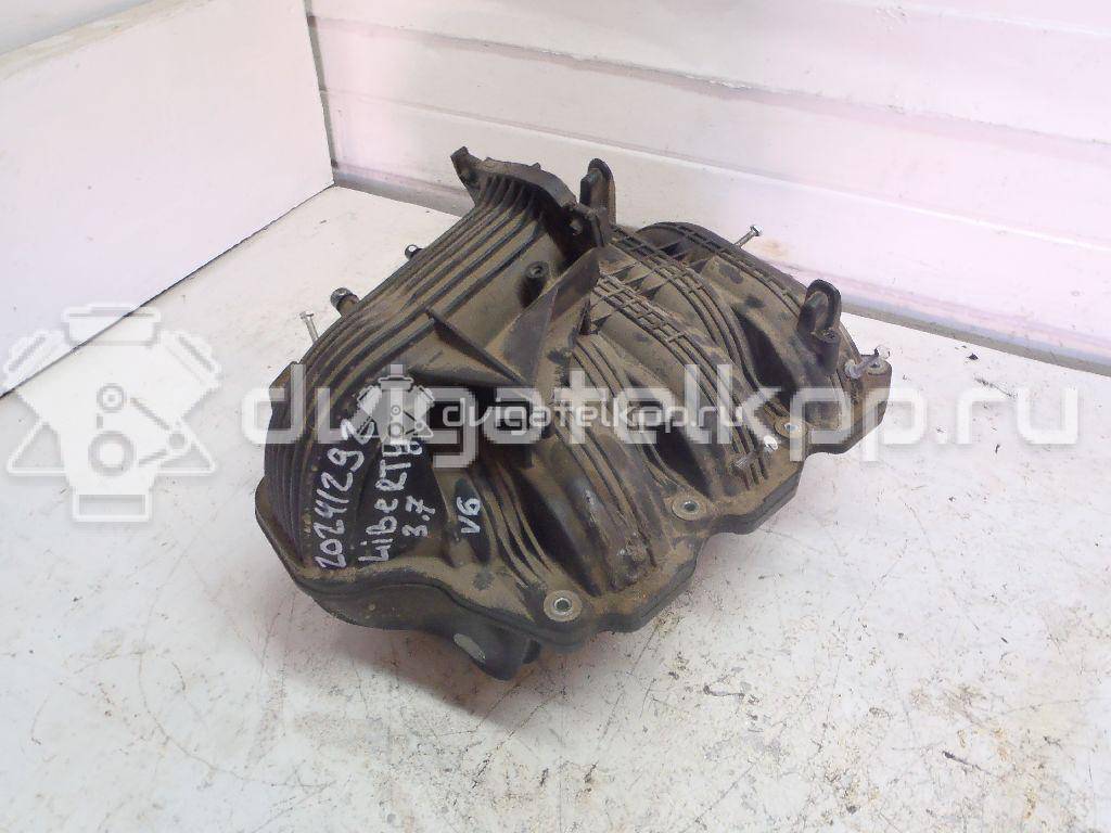 Фото Коллектор впускной для двигателя EKG для Jeep Commander Xk, Xh / Cherokee / Grand Cherokee 201-214 л.с 12V 3.7 л бензин 53031080AD {forloop.counter}}