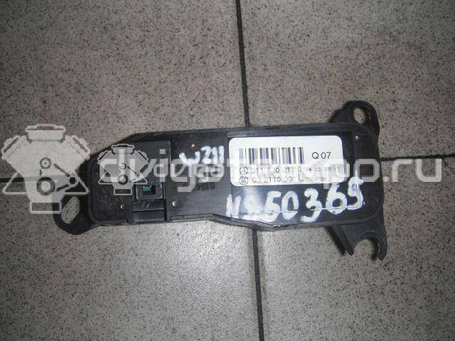 Фото Переключатель регулировки зеркала  2118202110 для mercedes benz W211 E-Klasse {forloop.counter}}