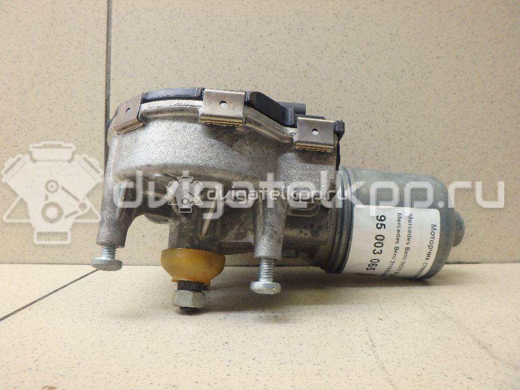 Фото Моторчик стеклоочистителя передний  2118204842 для mercedes benz W211 E-Klasse {forloop.counter}}