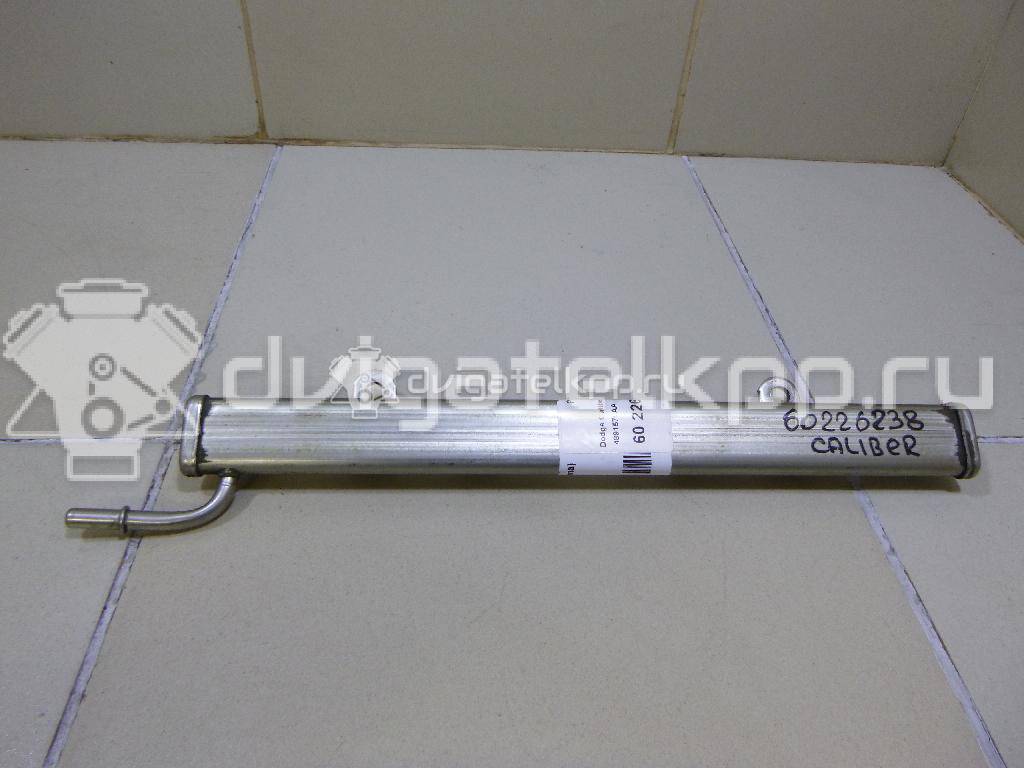 Фото Рейка топливная (рампа) для двигателя ED3 для Jeep Patriot Mk74 / Compass 170-174 л.с 16V 2.4 л Бензин/газ 4891575AA {forloop.counter}}