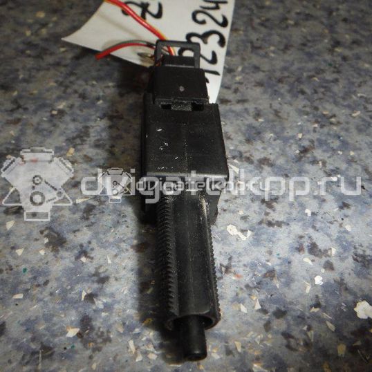 Фото Датчик включения стопсигнала  253204M400 для Nissan Pathfinder / Tiida / X-Trail / 350 Z Z33 / Primera