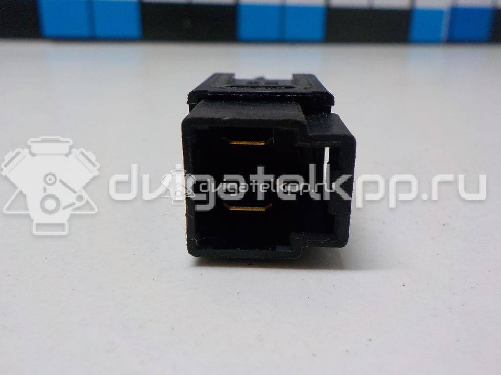 Фото Датчик включения стопсигнала  253204M40A для Nissan Pathfinder / Tiida / X-Trail / 350 Z Z33 / Primera {forloop.counter}}