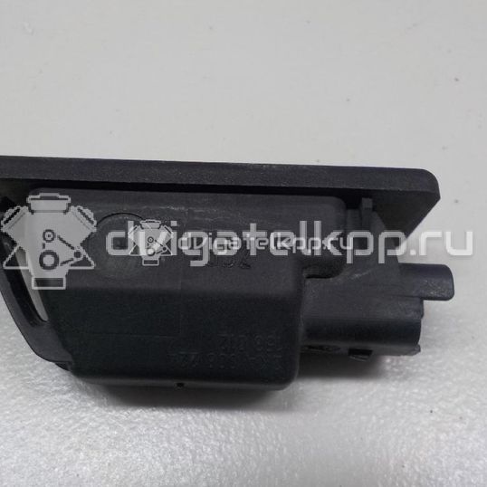 Фото Фонарь подсветки номера  26510AU300 для Nissan Primera / Micra / Note / Nv200 / Np300