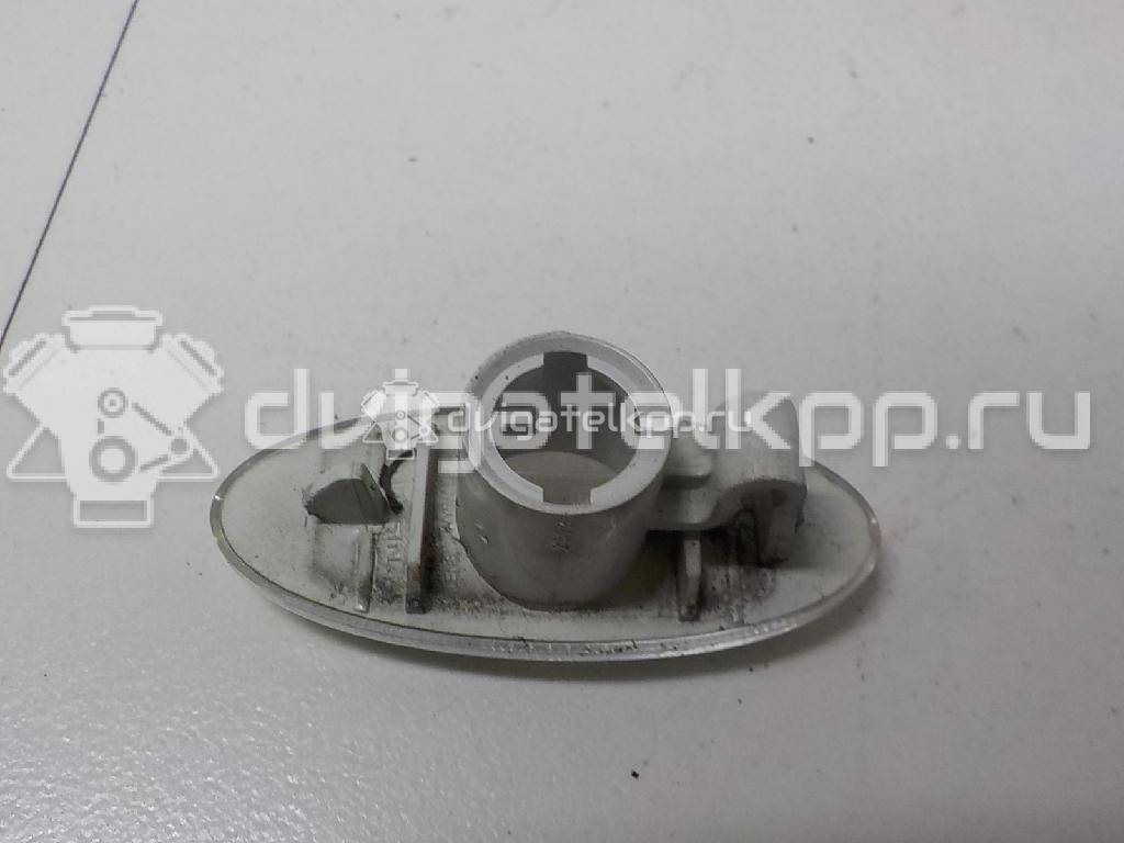 Фото Повторитель на крыло белый  261608990A для Nissan Micra / Note / Nv200 / Qashqai / Juke F15 {forloop.counter}}