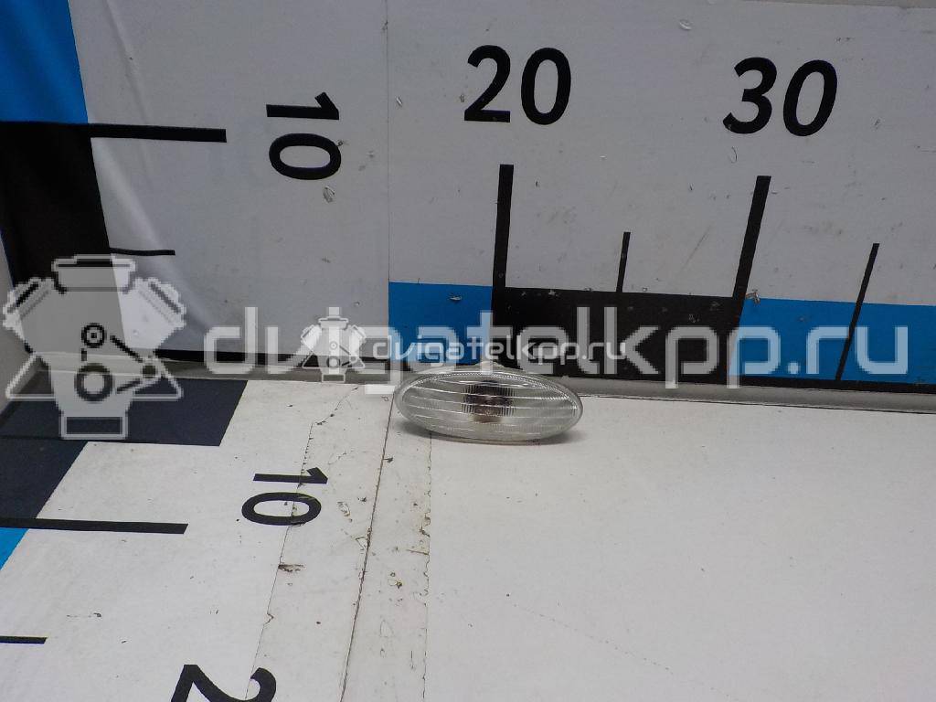 Фото Повторитель на крыло белый  261608990A для Nissan Micra / Note / Nv200 / Qashqai / Juke F15 {forloop.counter}}