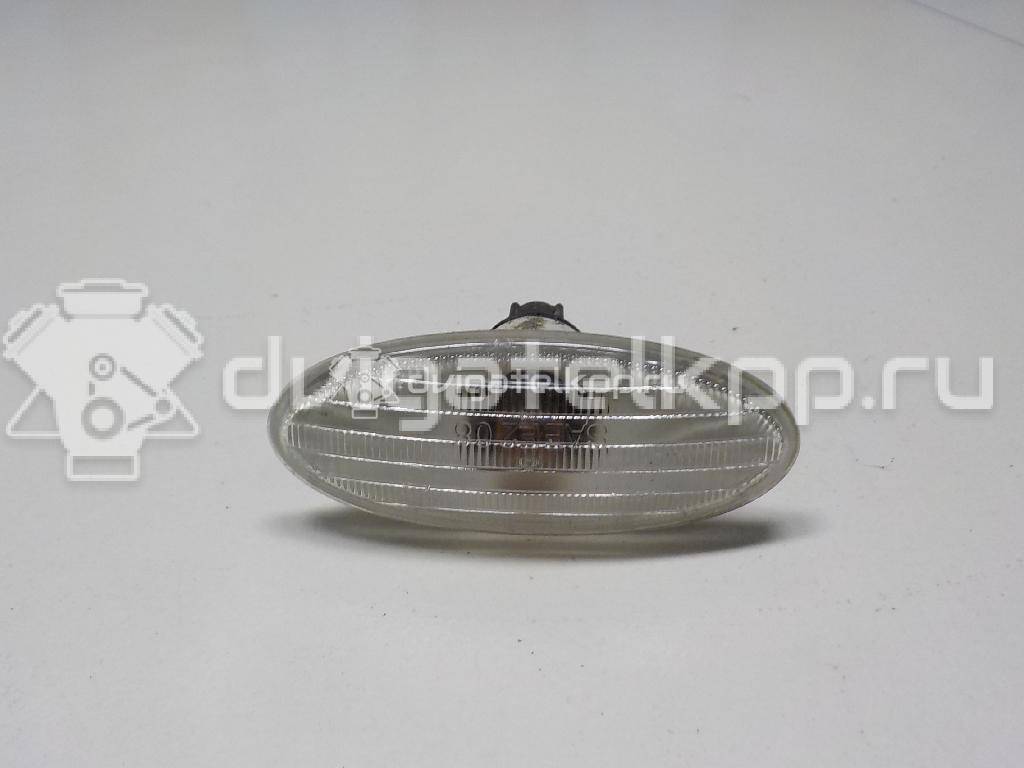 Фото Повторитель на крыло белый  261608990A для Nissan Micra / Note / Nv200 / Qashqai / Juke F15 {forloop.counter}}