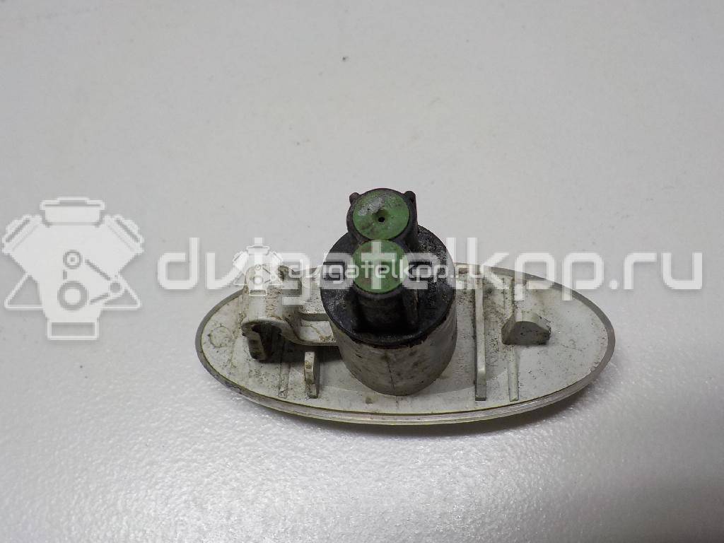 Фото Повторитель на крыло белый  261608990A для Nissan Micra / Note / Nv200 / Qashqai / Juke F15 {forloop.counter}}