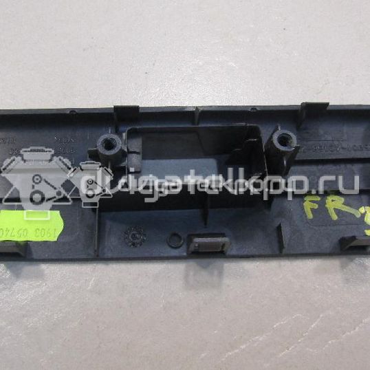 Фото Накладка блока управления стеклоподъемниками  80960EB670 для nissan Navara (D40)