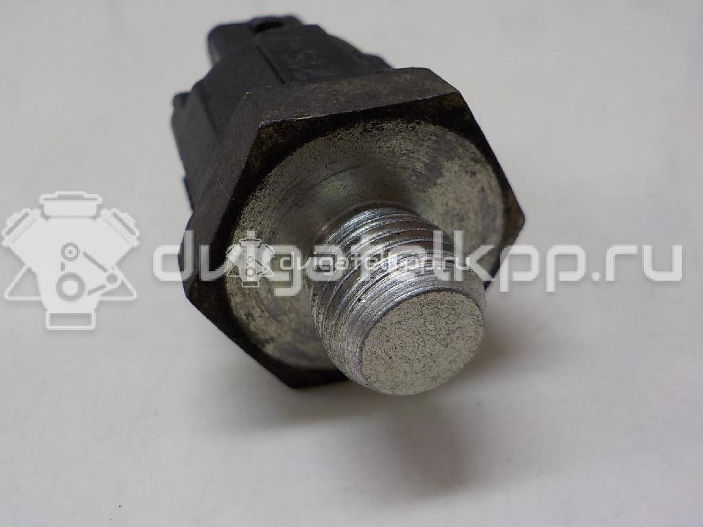 Фото Датчик детонации  8200680689 для Nissan Tiida / Primastar X83 / Micra / Note / Kubistar {forloop.counter}}