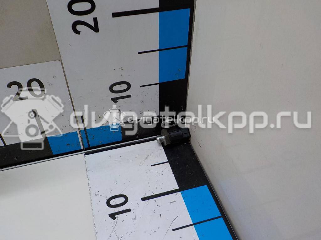 Фото Датчик детонации  8200680689 для Nissan Tiida / Primastar X83 / Micra / Note / Kubistar {forloop.counter}}