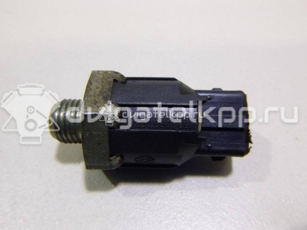 Фото Датчик детонации  8200680689 для Nissan Tiida / Primastar X83 / Micra / Note / Kubistar {forloop.counter}}