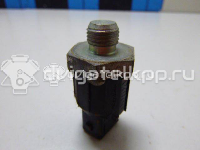 Фото Датчик детонации  8200680689 для Nissan Tiida / Primastar X83 / Micra / Note / Kubistar {forloop.counter}}