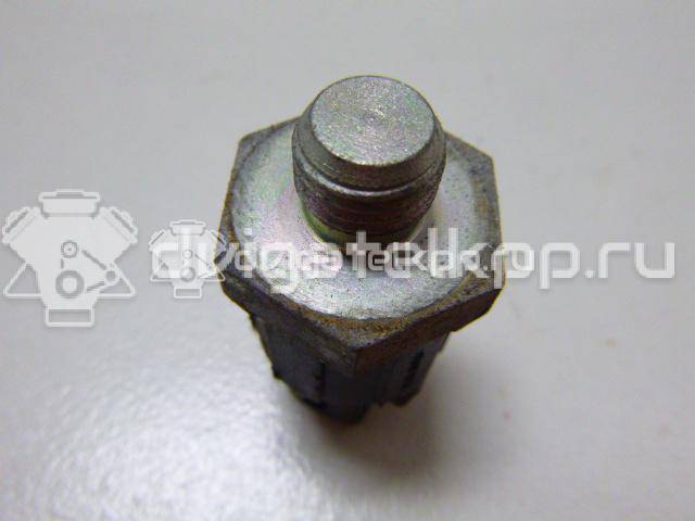 Фото Датчик детонации  8200680689 для Nissan Tiida / Primastar X83 / Micra / Note / Kubistar {forloop.counter}}