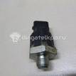 Фото Датчик детонации  8200680689 для Nissan Tiida / Primastar X83 / Micra / Note / Kubistar {forloop.counter}}