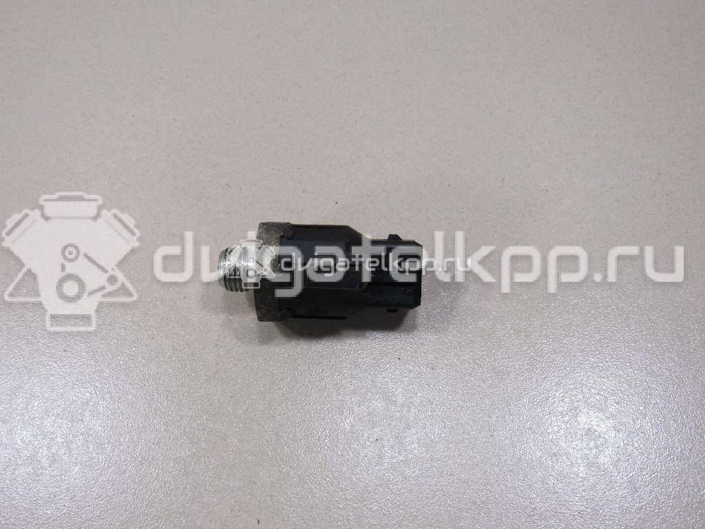 Фото Датчик детонации  8200680689 для Nissan Tiida / Primastar X83 / Micra / Note / Kubistar {forloop.counter}}