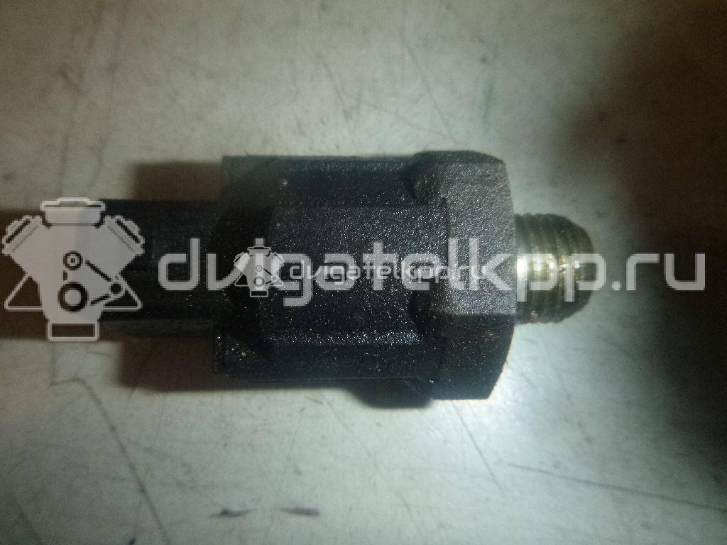 Фото Датчик детонации  8200680689 для Nissan Tiida / Primastar X83 / Micra / Note / Kubistar {forloop.counter}}