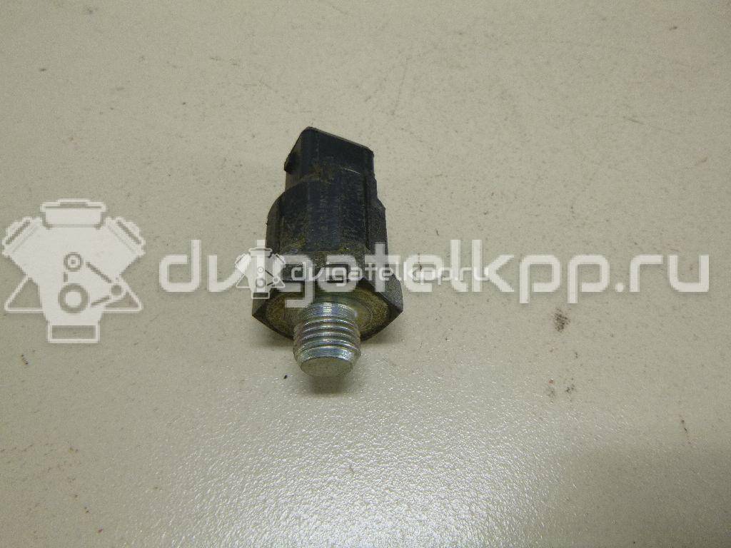 Фото Датчик детонации  8200680689 для Nissan Tiida / Primastar X83 / Micra / Note / Kubistar {forloop.counter}}