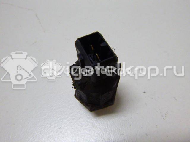 Фото Датчик детонации  8200680689 для Nissan Tiida / Primastar X83 / Micra / Note / Kubistar {forloop.counter}}