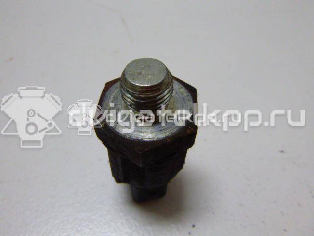 Фото Датчик детонации  8200680689 для Nissan Tiida / Primastar X83 / Micra / Note / Kubistar {forloop.counter}}