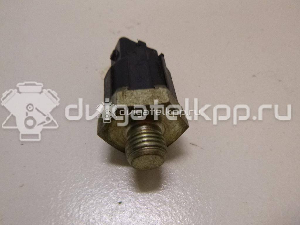 Фото Датчик детонации  2206000Q0B для Nissan Tiida / Primastar X83 / Micra / Note / Kubistar {forloop.counter}}