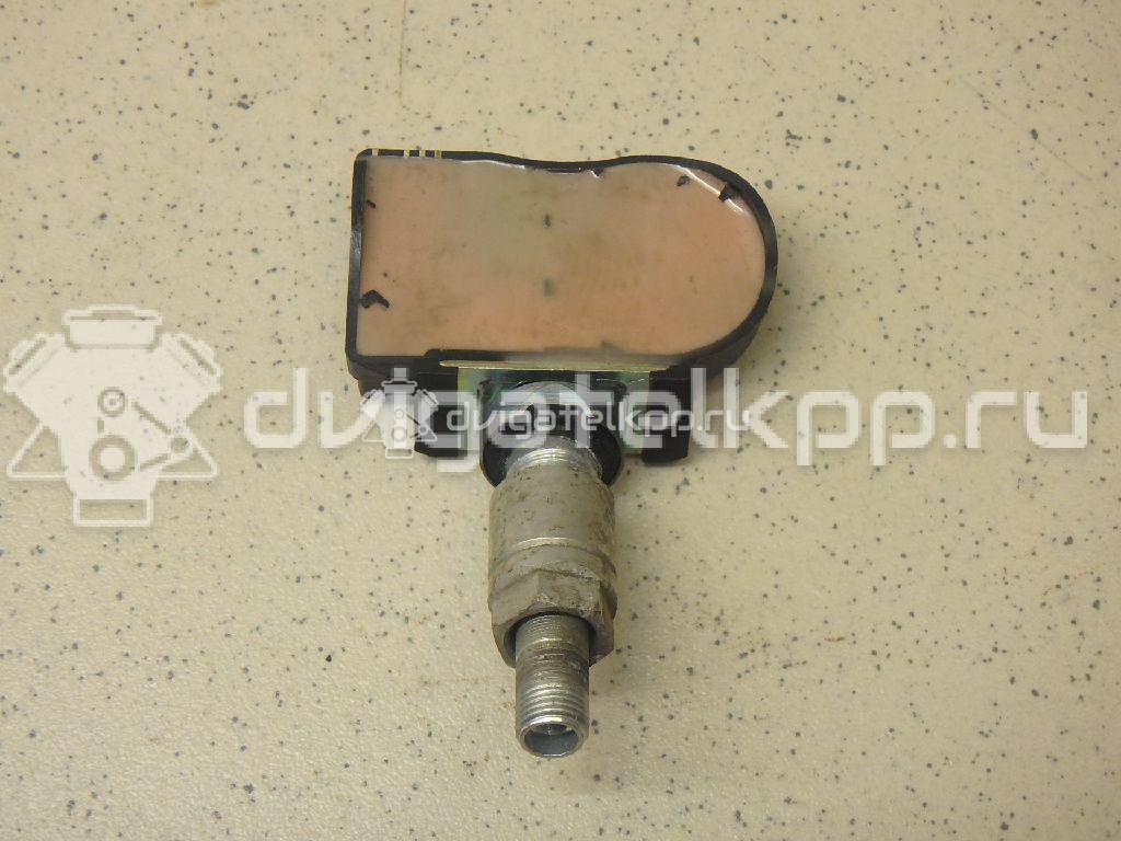 Фото Датчик давления в шине  407003VU0A для Nissan Primera / Micra / Cabstar / Navara / Np300 {forloop.counter}}