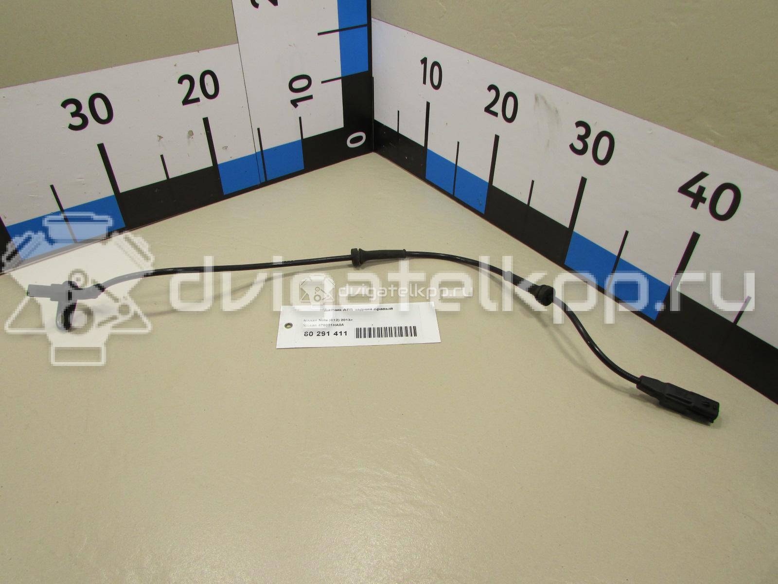 Фото Датчик ABS задний правый  479001ha0a для Nissan Note / Tiida / Micra {forloop.counter}}