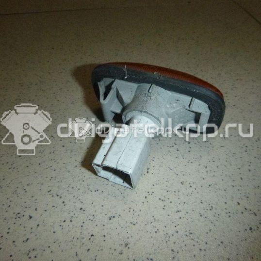 Фото Повторитель на крыло желтый  261609F000 для Nissan Primera / Almera