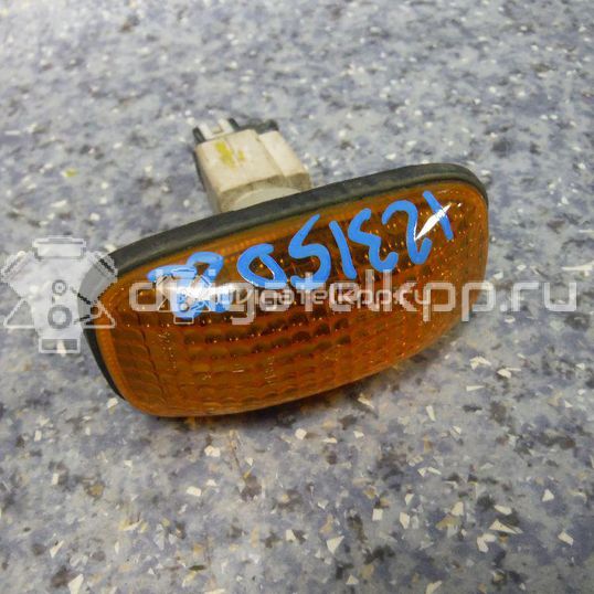 Фото Повторитель на крыло желтый  261602f000 для Nissan Primera / Almera