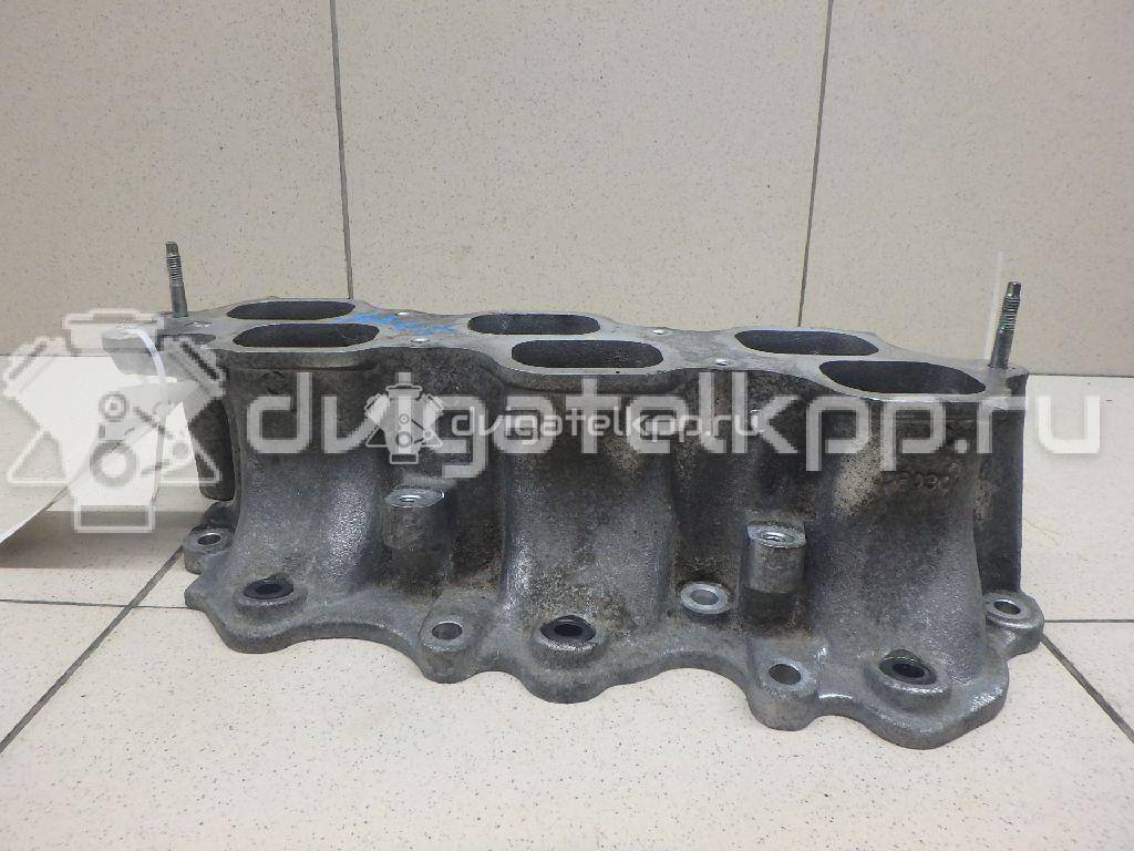 Фото Коллектор впускной для двигателя 2GR-FE для Toyota Camry / Alphard / Harrier / Venza V1 / Avalon 204-328 л.с 24V 3.5 л бензин 171110P030 {forloop.counter}}