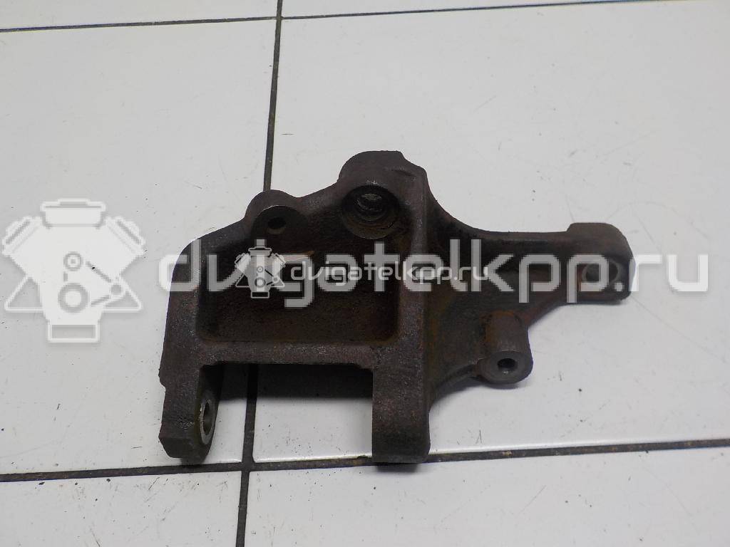 Фото Кронштейн генератора для двигателя 1HD-FTE для Toyota Land Cruiser 204 л.с 24V 4.2 л Дизельное топливо 1251117013 {forloop.counter}}