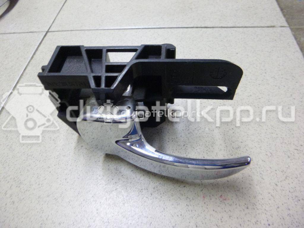 Фото Ручка двери внутренняя левая  80671JD00E для Nissan Qashqai {forloop.counter}}