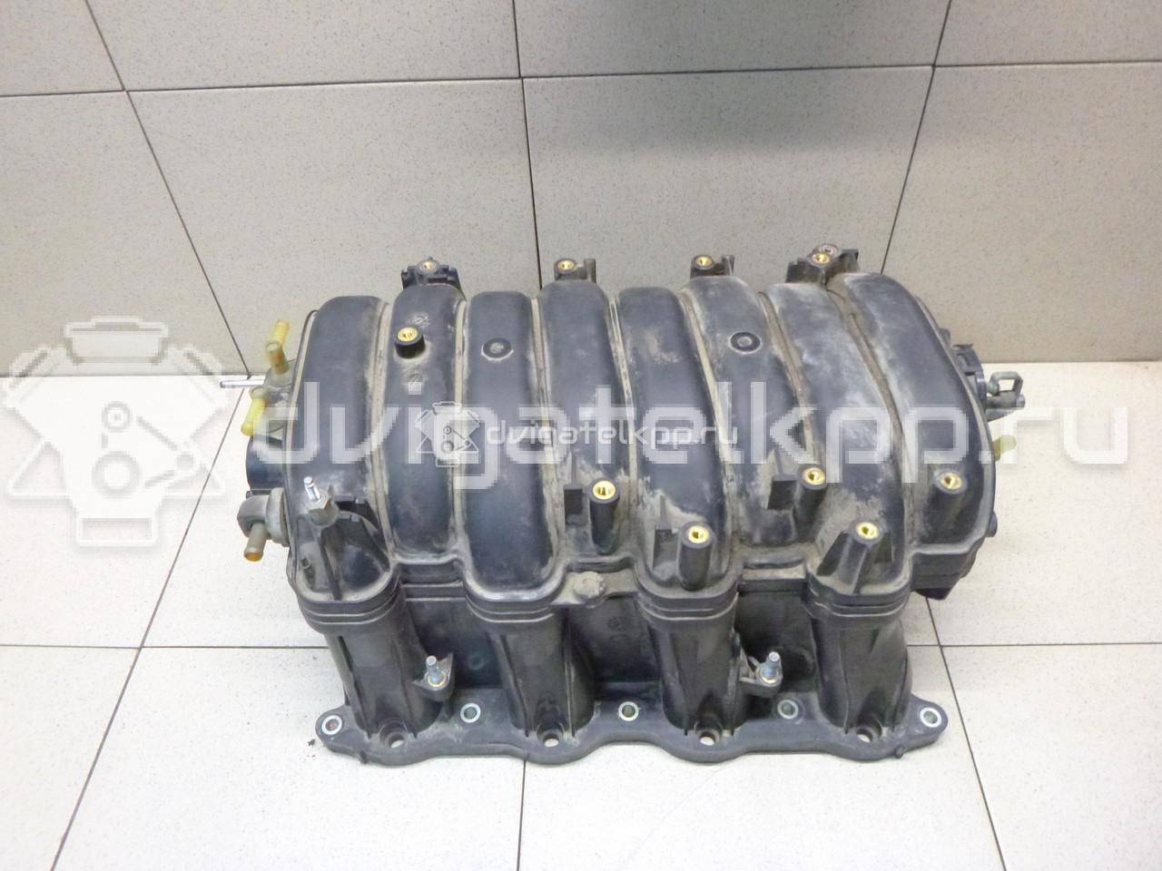 Фото Коллектор впускной для двигателя 2UZ-FE для Toyota Land Cruiser / Tundra , / 4 / Sequoia 233-288 л.с 32V 4.7 л бензин 1712050020 {forloop.counter}}