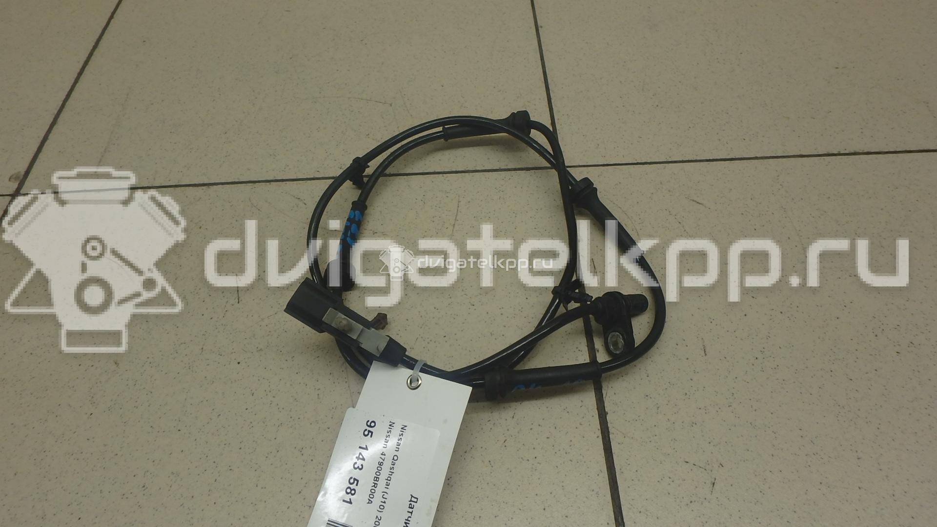 Фото Датчик ABS задний  47900BR00A для Nissan Note / Qashqai / Micra {forloop.counter}}