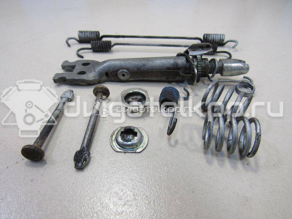 Фото К-кт установочный задних колодок  7701205518 для nissan Terrano III (D10) {forloop.counter}}