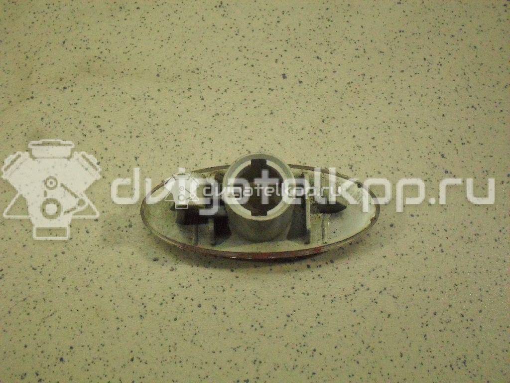 Фото Повторитель на крыло белый  261608990A для Nissan Micra / Note / Nv200 / Qashqai / Juke F15 {forloop.counter}}