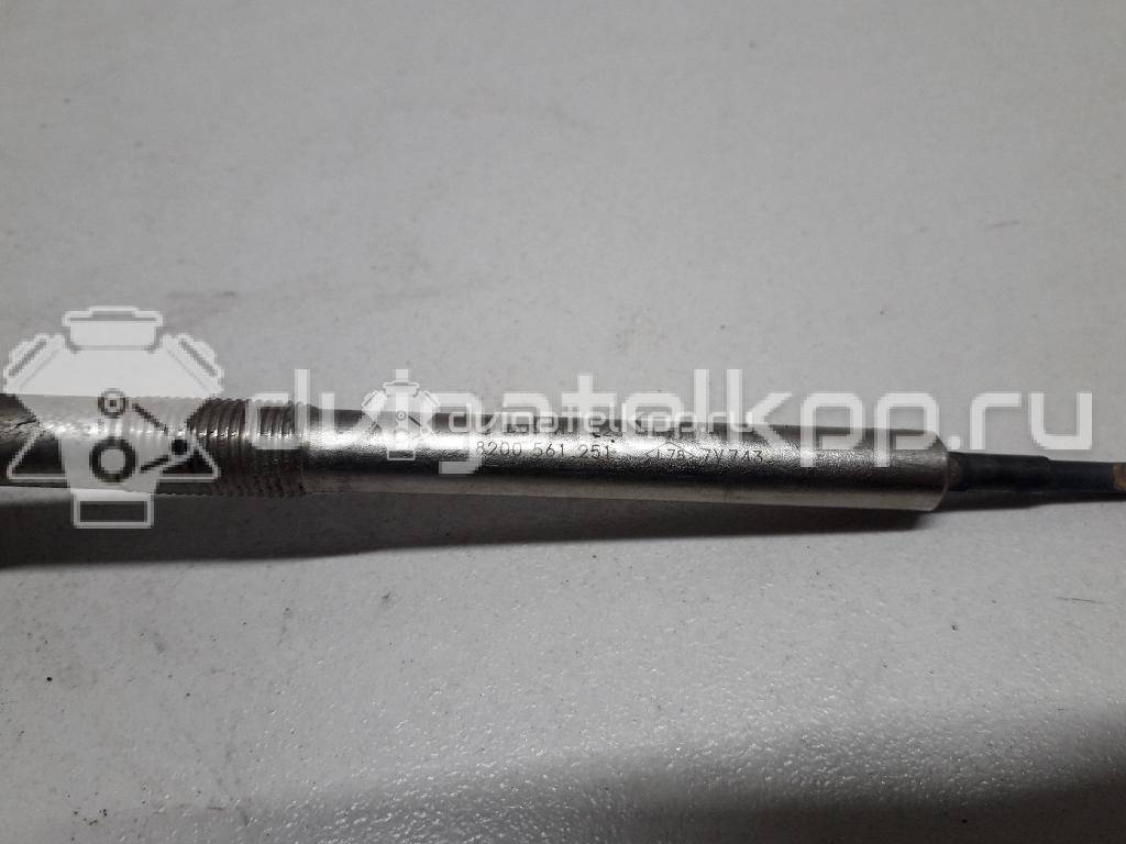 Фото Свеча накаливания  1106500Q0C для Nissan X-Trail / Primastar X83 / Cabstar / Qashqai / Navara {forloop.counter}}