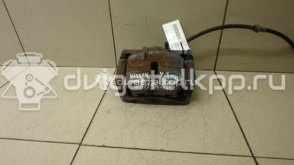 Фото Суппорт тормозной передний левый  410114BA0A для Nissan Qashqai / X-Trail {forloop.counter}}