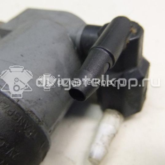 Фото Насос омывателя  28920BU010 для Nissan Primastar X83 / Almera / Micra / Kubistar / Qashqai