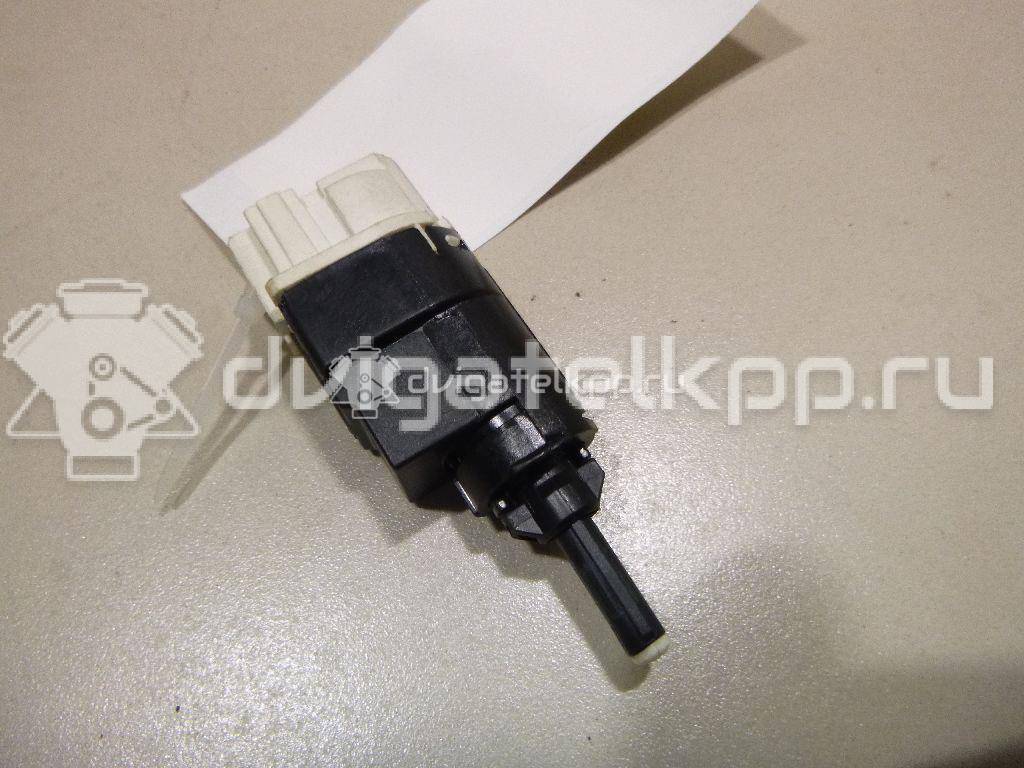 Фото Датчик включения стопсигнала  253206170R для nissan Almera (G15) {forloop.counter}}