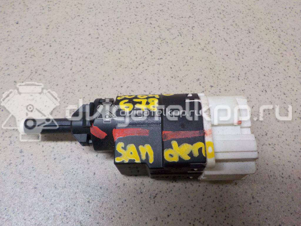 Фото Датчик включения стопсигнала  253206170R для nissan Almera (G15) {forloop.counter}}