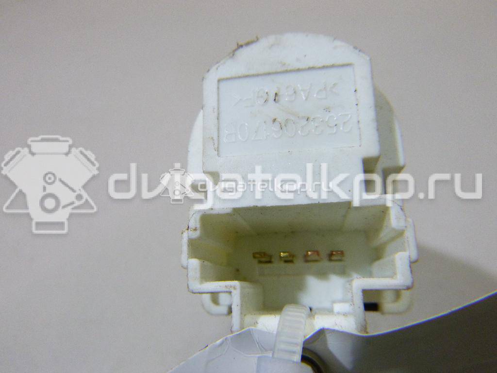 Фото Датчик включения стопсигнала  253206170r для vaz Lada Largus {forloop.counter}}
