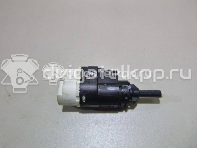 Фото Датчик включения стопсигнала  253206170R для nissan Almera (G15) {forloop.counter}}