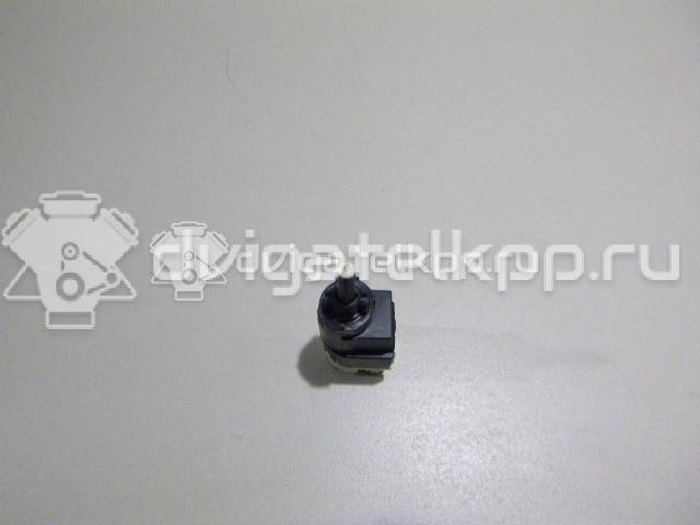 Фото Датчик включения стопсигнала  253206170r для vaz Lada Largus {forloop.counter}}