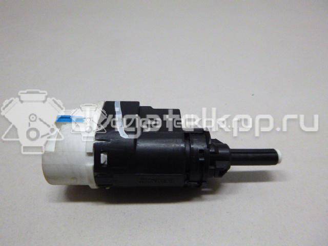 Фото Датчик включения стопсигнала  253206170R для nissan Almera (G15) {forloop.counter}}