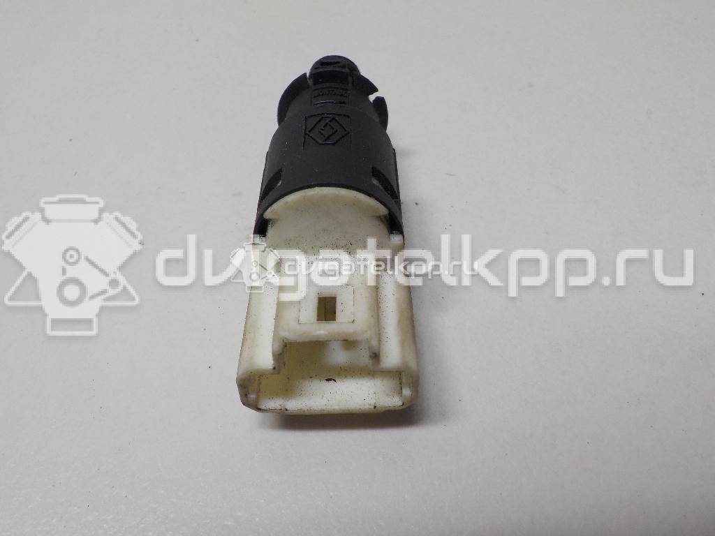 Фото Датчик включения стопсигнала  253206170R для nissan Almera (G15) {forloop.counter}}