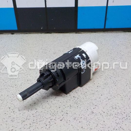 Фото Датчик включения стопсигнала  253206170R для nissan Almera (G15)