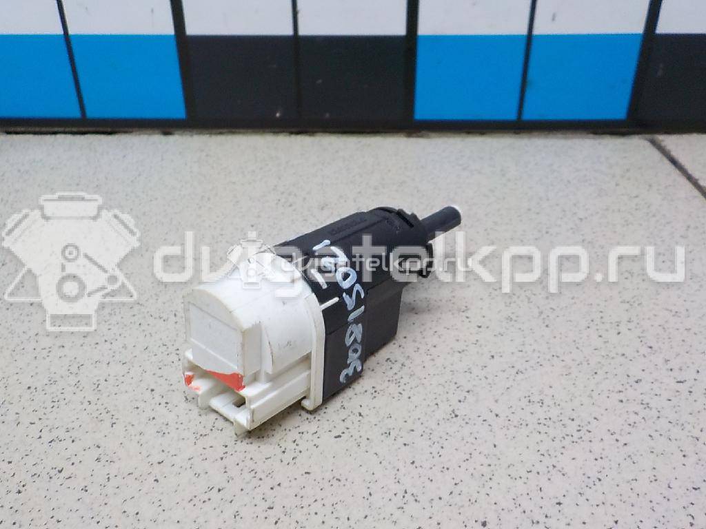 Фото Датчик включения стопсигнала  253206170R для nissan Almera (G15) {forloop.counter}}