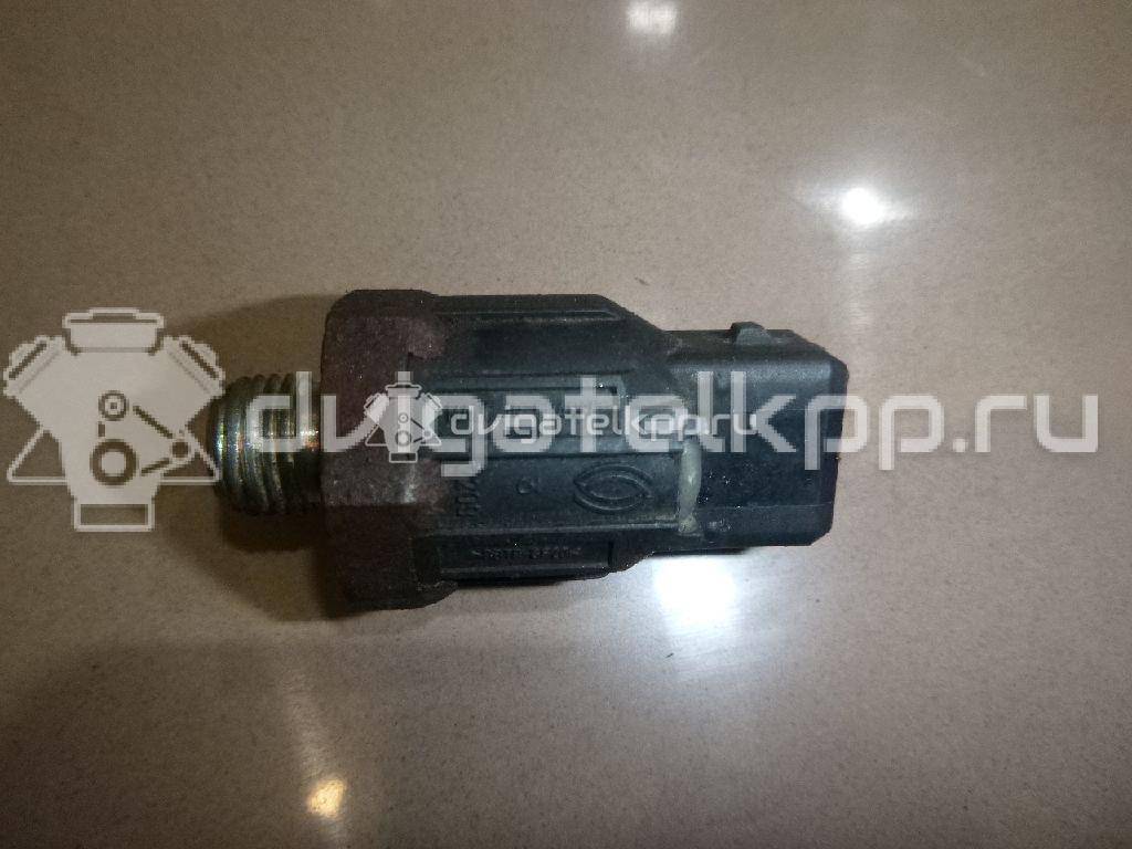 Фото Датчик детонации  8200680689 для Nissan Tiida / Primastar X83 / Micra / Note / Kubistar {forloop.counter}}