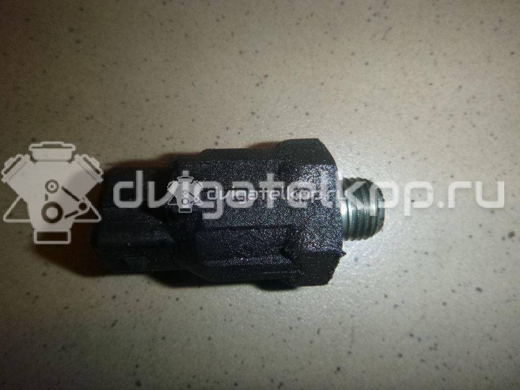 Фото Датчик детонации  8200680689 для Nissan Tiida / Primastar X83 / Micra / Note / Kubistar {forloop.counter}}