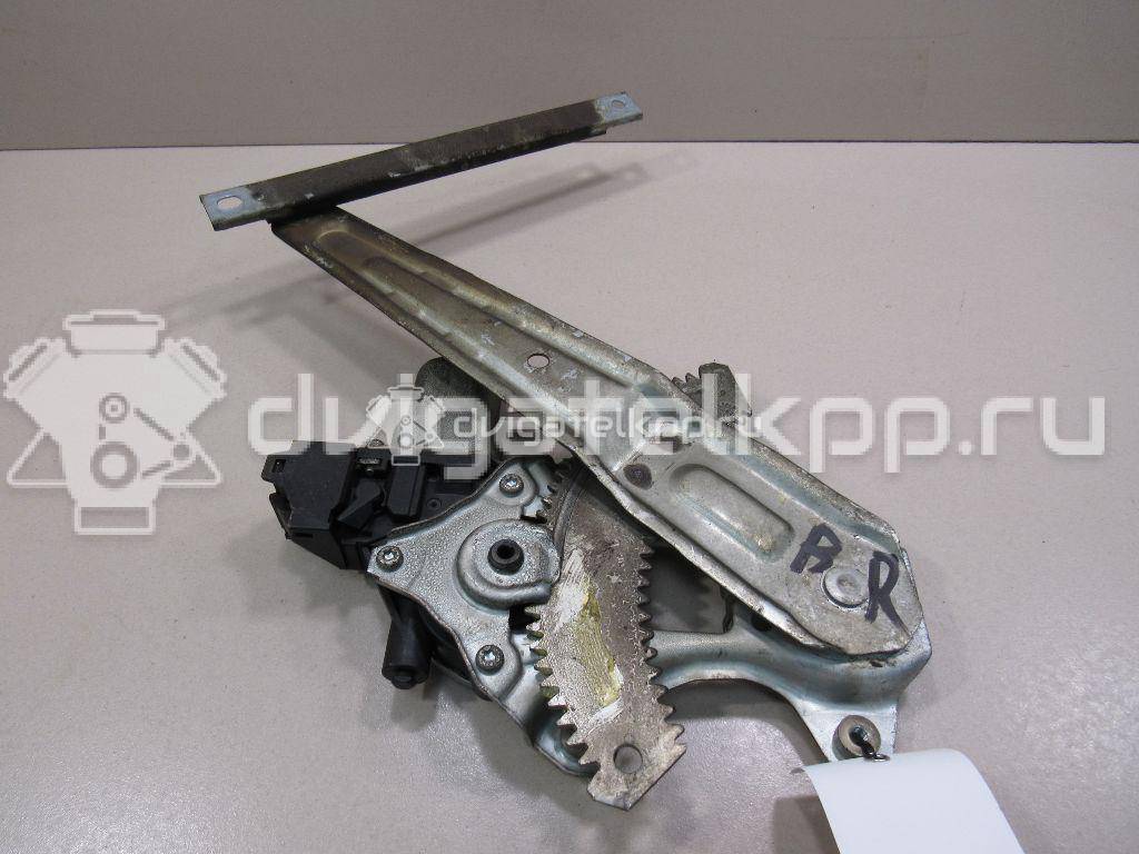 Фото Стеклоподъемник электр. задний правый  827201U600 для Nissan Juke F15 {forloop.counter}}